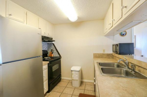 Creston House 1C